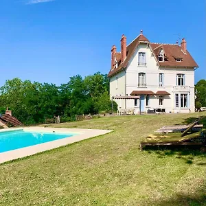 villa-castel-marie-louise.hotels-rhonealpes.com/