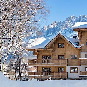 les-chalets-elena.hotels-rhonealpes.com/