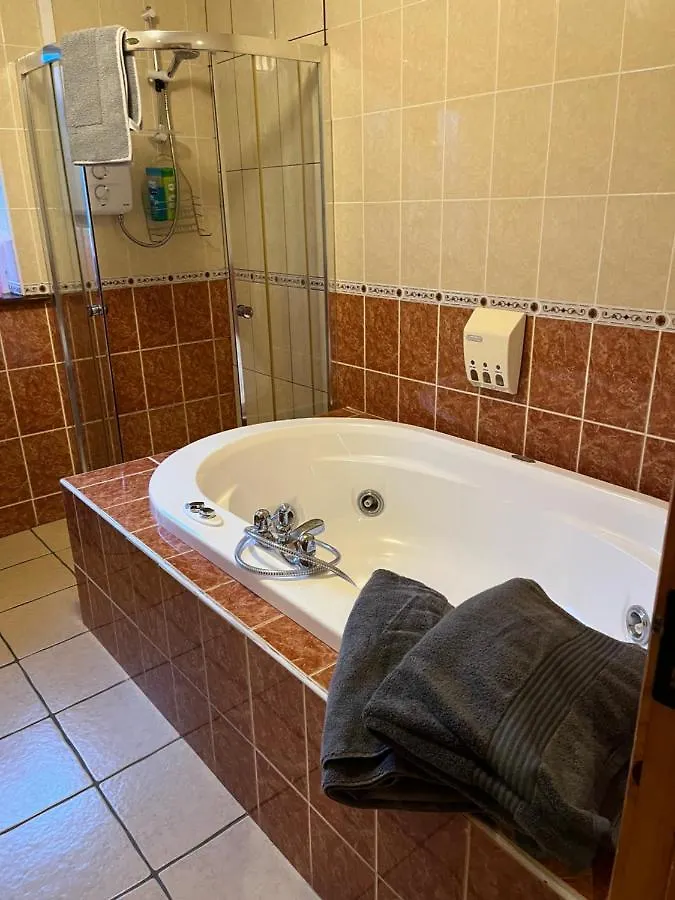 Guest house Doughlasha House V93Rx64 Fossa